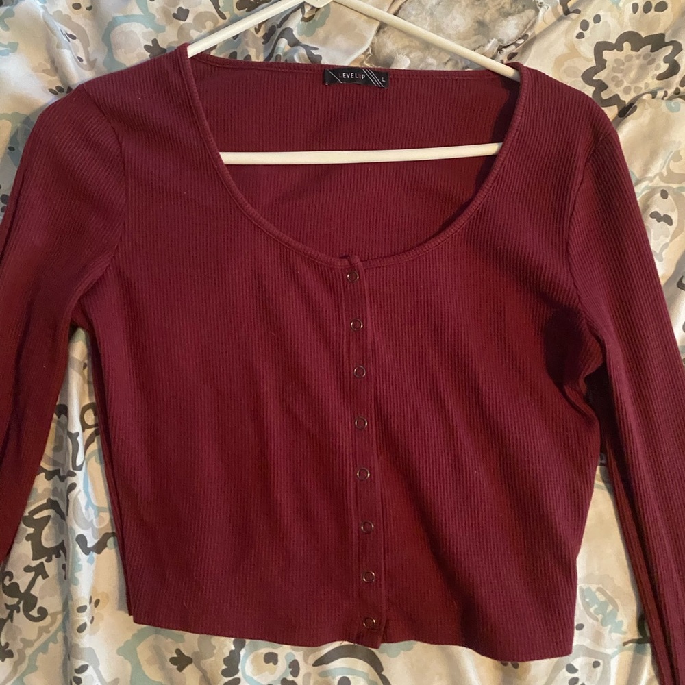 Cropped button up long sleeve!